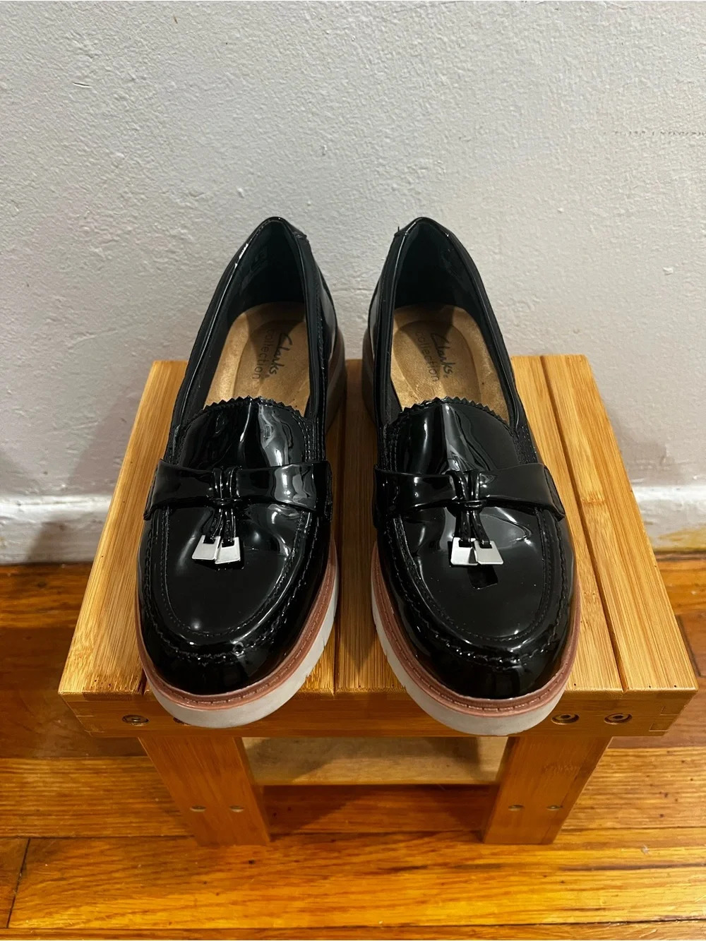 Clark’s Patent Leather Chunky Lug Sole Black Comfort Loafers 8 Preppy Academia